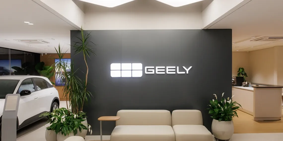 Geely inaugura flagship em São Paulo