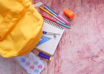 Shopee e Instituto Vakinha lançam campanha de doação de materiais escolares