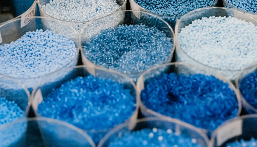 Indústria do plástico vê mais opções para exportar em meio a tarifas de EUA e China