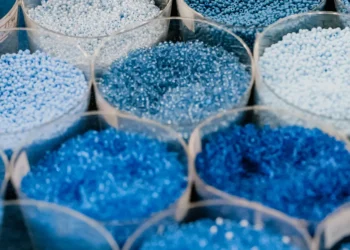 Indústria do plástico vê mais opções para exportar em meio a tarifas de EUA e China