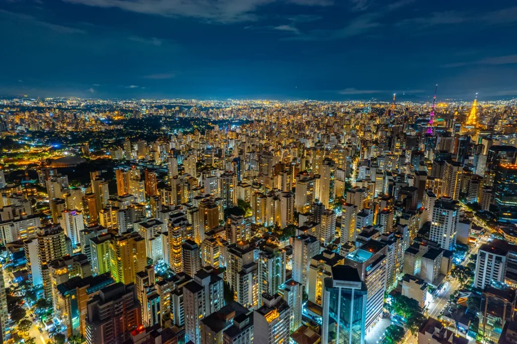 Desembarque de estrangeiros em São Paulo cresce 21% em 2025