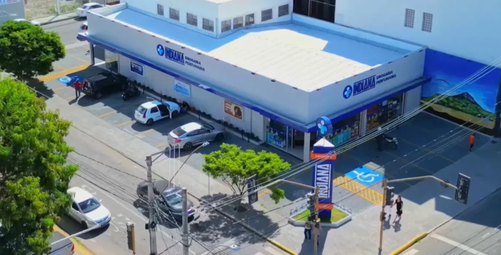 Farmácia Indiana cria divisão de retail media para transformar canais em hub de alta conversão