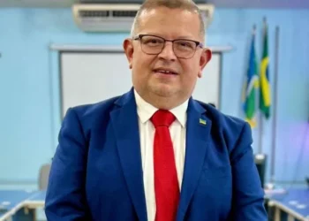 Presidente da Amprev investigado por aporte no Master renuncia ao cargo