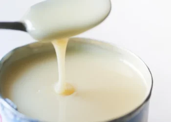 Leite condensado fabricado pela Apti Alimentos recebe interdição cautelar da Anvisa