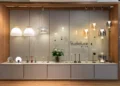 Yamamura transforma lojas em centros de experiência para arquitetos e consumidores
