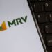 MRV&Co reverte prejuízo no 4º tri de 2025 com avanço nas vendas de imóveis