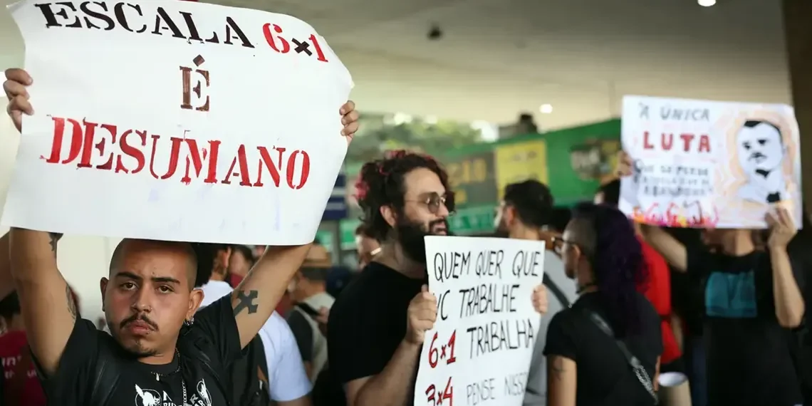 Centrais sindicais apoiam vigência imediata da PEC 6x1, mas priorizam rapidez na votação