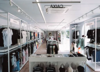 Fila usa tecnologia em nuvem para integrar vendas na flagship do Rio Open