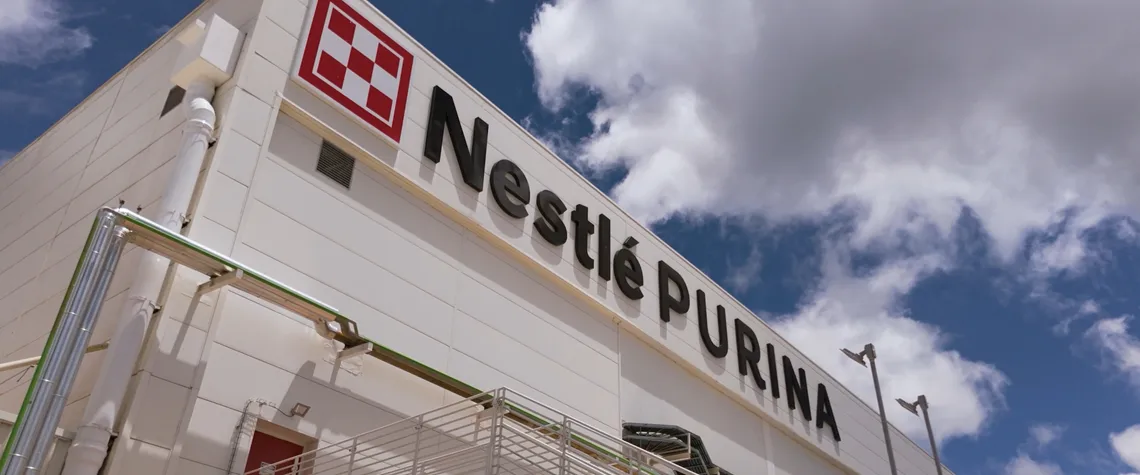 Nova fábrica da Nestlé Purina em Santa Catarina recebe investimento de R$ 2,5 bilhões