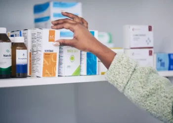 Câmara aprova regras para venda de remédios em supermercados