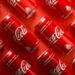 Coca-Cola vê salto acima das expectativas em lucro e receita
