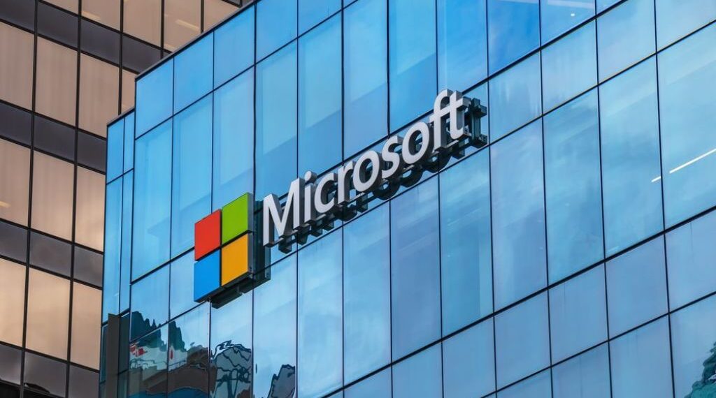 Microsoft anuncia investimento de US$ 10 bilhões no Japão em IA e segurança cibernética
