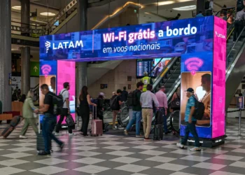 Neooh e Helloo assumem controle de 100% da mídia do Aeroporto de Congonhas