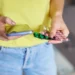 WhatsApp responde por 62% das compras online de medicamentos sem prescrição