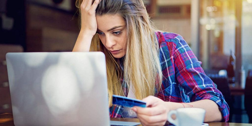 Millennials sofrem quase 600 mil tentativas de fraude no e-commerce