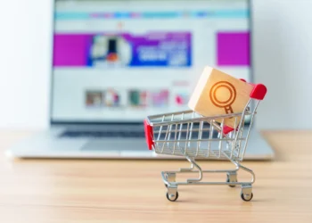 Trinio lança solução que automatiza checkout e gestão omnichannel com IA no varejo