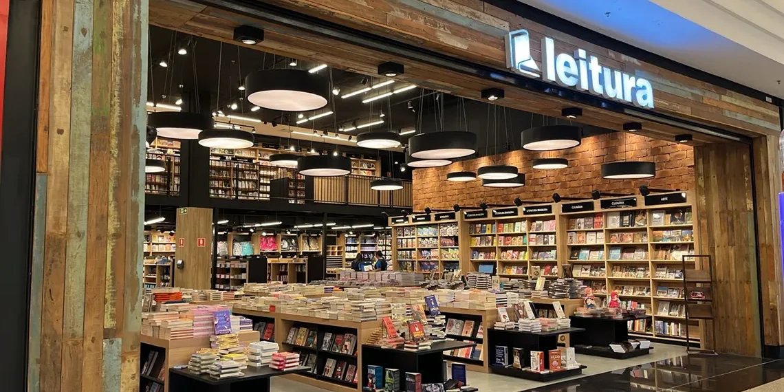 Livraria Leitura aposta em comunidades e convivência em sua estreia no Paraná