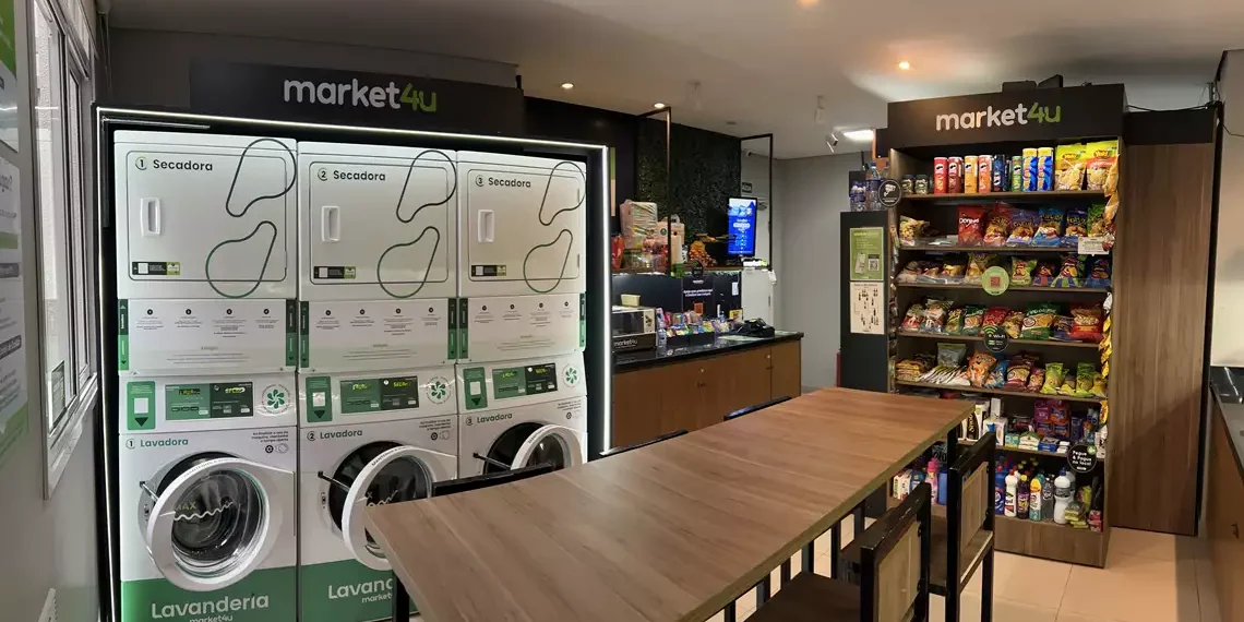 ede mira apartamentos compactos e quer transformar condomínios em hubs de serviços integrados, com lavanderias conectadas aos minimercados autônomos.