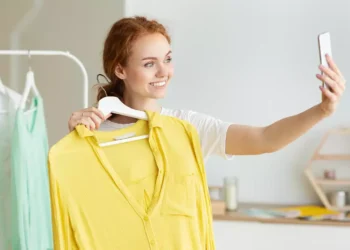Style DNA, um personal stylist com IA que cria um perfil de estilo a partir de uma selfie