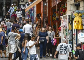 Vendas do Dia das Mães devem crescer 3% no varejo paulista