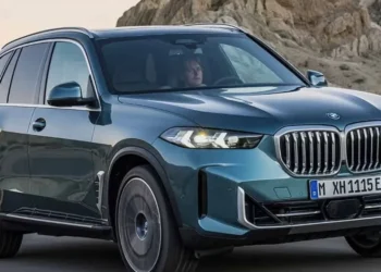BMW corta projeções diante do impacto da guerra no Oriente Médio e percalços no mercado chinês