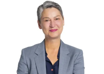 BP anuncia que vice-presidente Carol Howle se aposentará em 2026