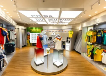 Adidas inaugura pop-up store no Iguatemi São Paulo