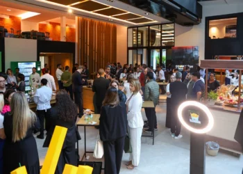 Foodservice discute novo consumidor entre inflação, GLP-1 e IA no Connection Foodservice Day 2026