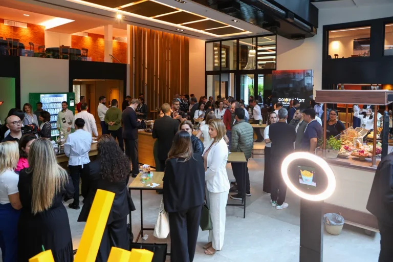 Foodservice discute novo consumidor entre inflação, GLP-1 e IA no Connection Foodservice Day 2026