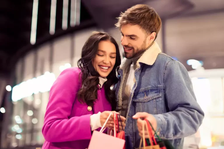 Com Copa, shoppings projetam R$ 4,5 bi no Dia dos Namorados