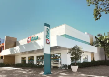 RD Saúde abre mais de 3.000 vagas com salários de até R$ 5.500
