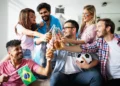 Buscas por cerveja zero e streetwear disparam entre torcedores