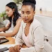 Desemprego entre mulheres negras jovens chega a 24,7%, aponta estudo