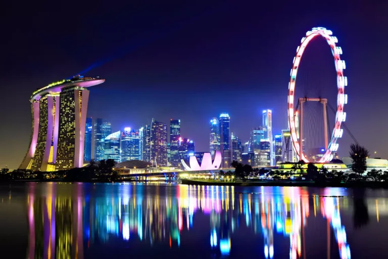 Singapura não é o futuro — é o presente do varejo que o Brasil ainda não viu