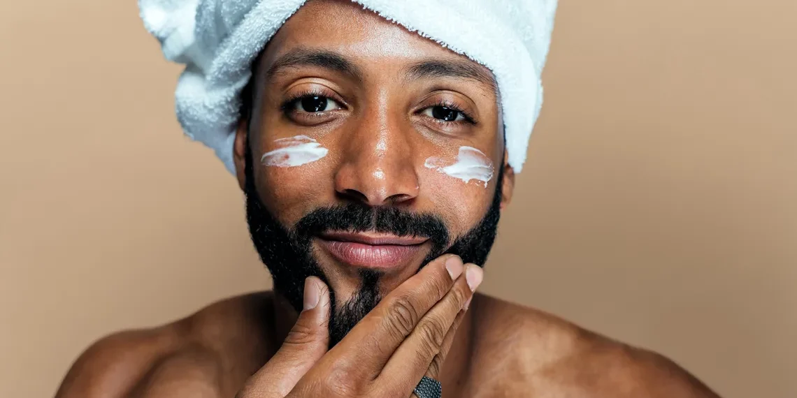 Beleza masculina cresce no mercado global, que deve chegar a US$ 1,52 tri até 2035