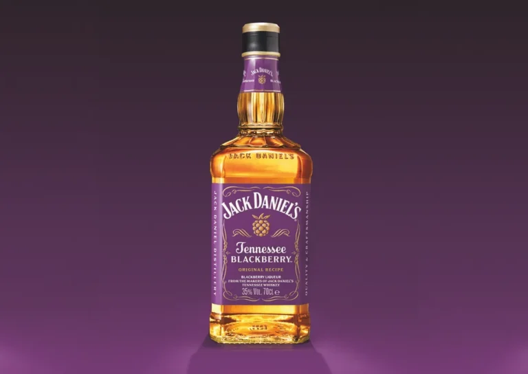 Jack Daniel's amplia linha de saborizados no Brasil
