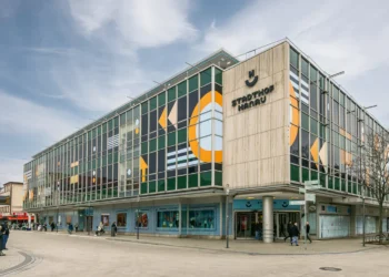 20 conceitos de lojas, Stadthof Hanau reinventa o varejo nos centros urbanos