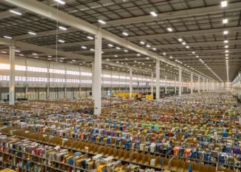 Amazon inaugura CD no Paraná em parceria com a ID Logistics